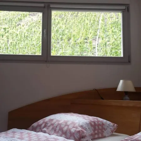 Haus Moselschleife Apartamento Bremm