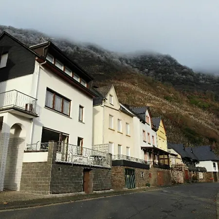 Haus Moselschleife Apartment Bremm